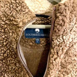 Southern shirt, brown fleece, large